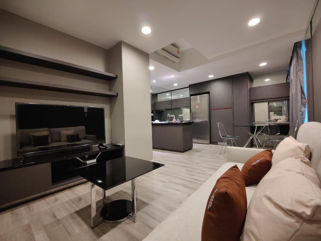 Mulberry Verve Suites Kl Mid Valley Kuala Lumpur Ngoại thất bức ảnh