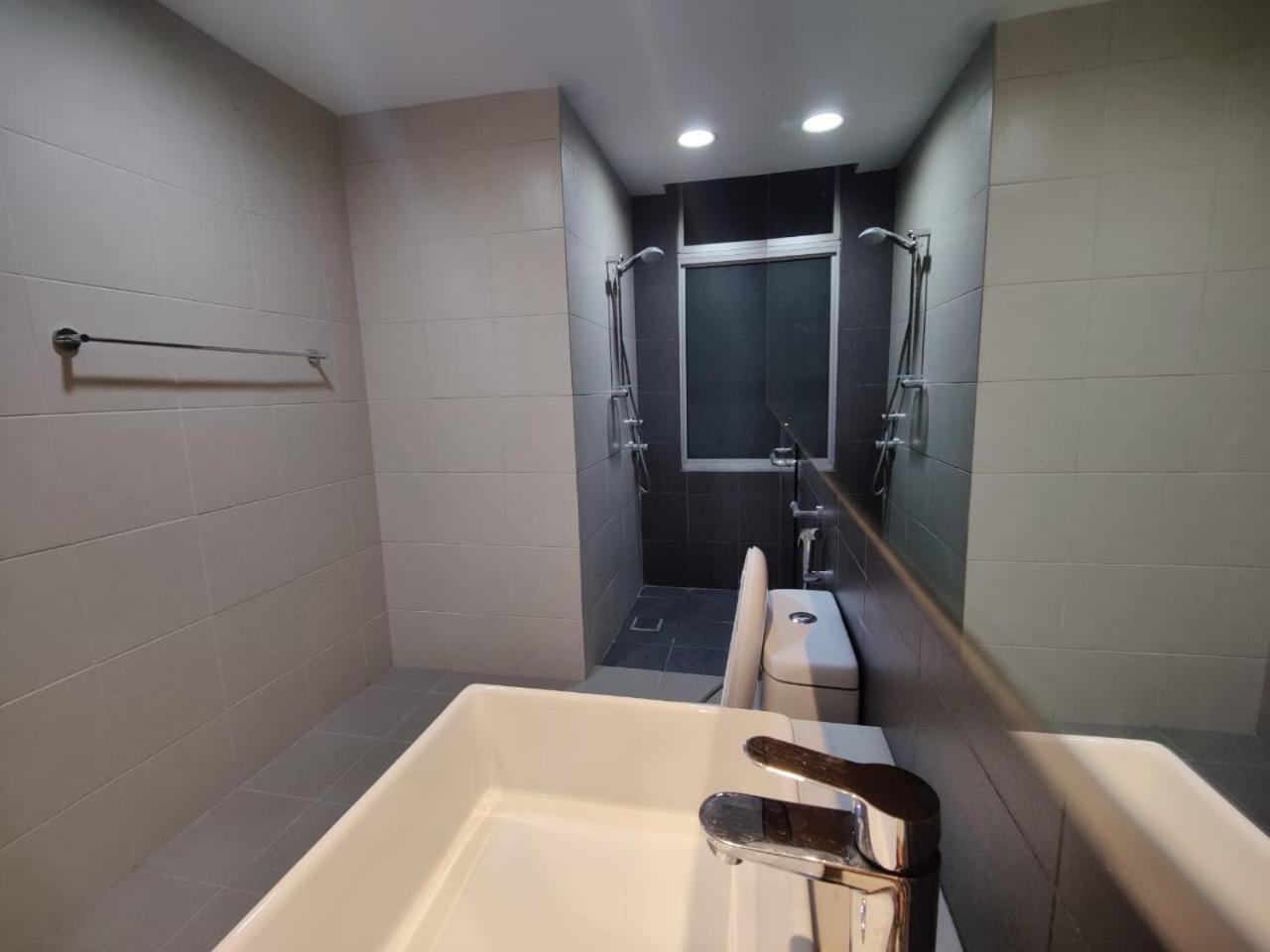 Mulberry Verve Suites Kl Mid Valley Kuala Lumpur Ngoại thất bức ảnh